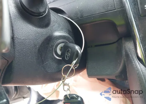 2014 Toyota Camry Se z USA, uszkodzony, nr VIN 4T1BF1FK0EU870638